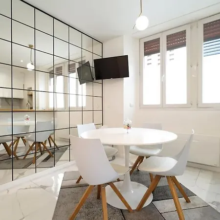 Apartament Lumineux A Chartrons / Jardin Public Bordeaux